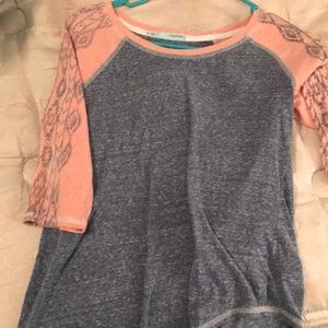 3/4 sleeve, with pink sleeves, with diamond design